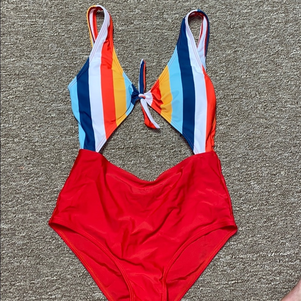 One piece swimsuit